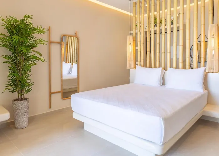 Evmaria Aparthotel Fira (Santorini)